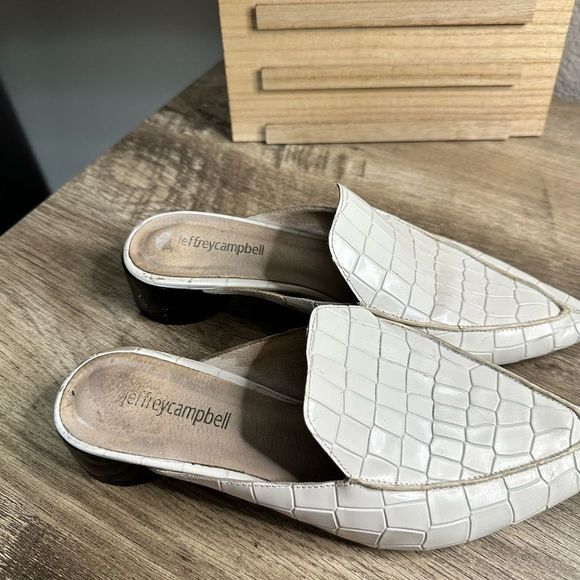 Jeffrey Campbell White Novit Pointed Toe Mules Size 7 - Picture 2 of 13